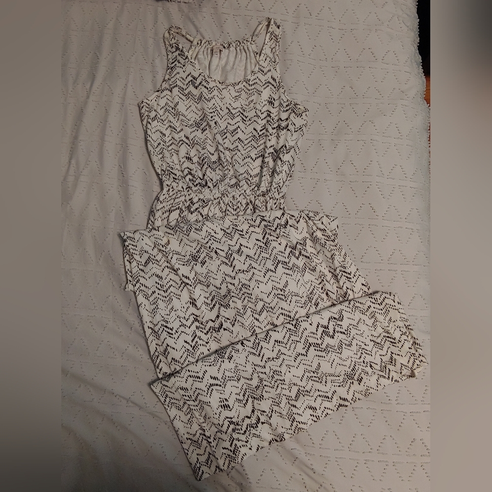 Gap black and white chevron maxi dress Size XS
